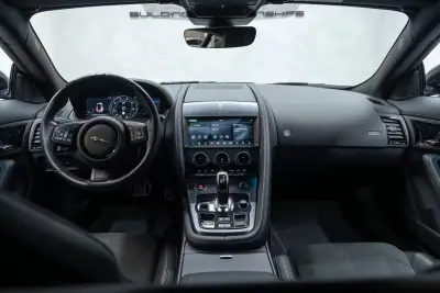Jaguar F-Type 2021 - 57950 EUR, 36000 km - AUTO.MOTO.pt - 36000km - foto 19 de 46
