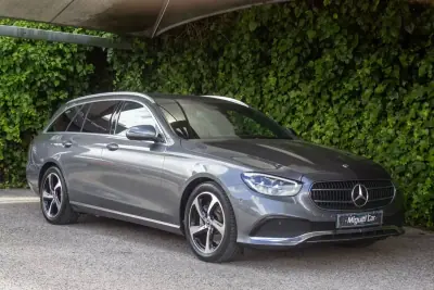 Mercedes-Benz E 220 2020 - 104000km