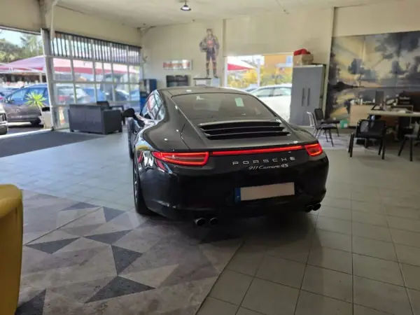 Porsche 911 2015 - 96900 EUR, 86000 km - AUTO.MOTO.pt - 86000km - foto 2 de 20