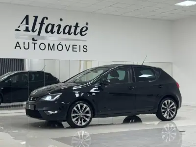 SEAT Ibiza 2017 - 10890 EUR, 99000 km - AUTO.MOTO.pt - 99000km - foto 3 de 29
