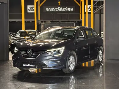Renault Mégane Sport Tourer 2021 — foto 3 de 25