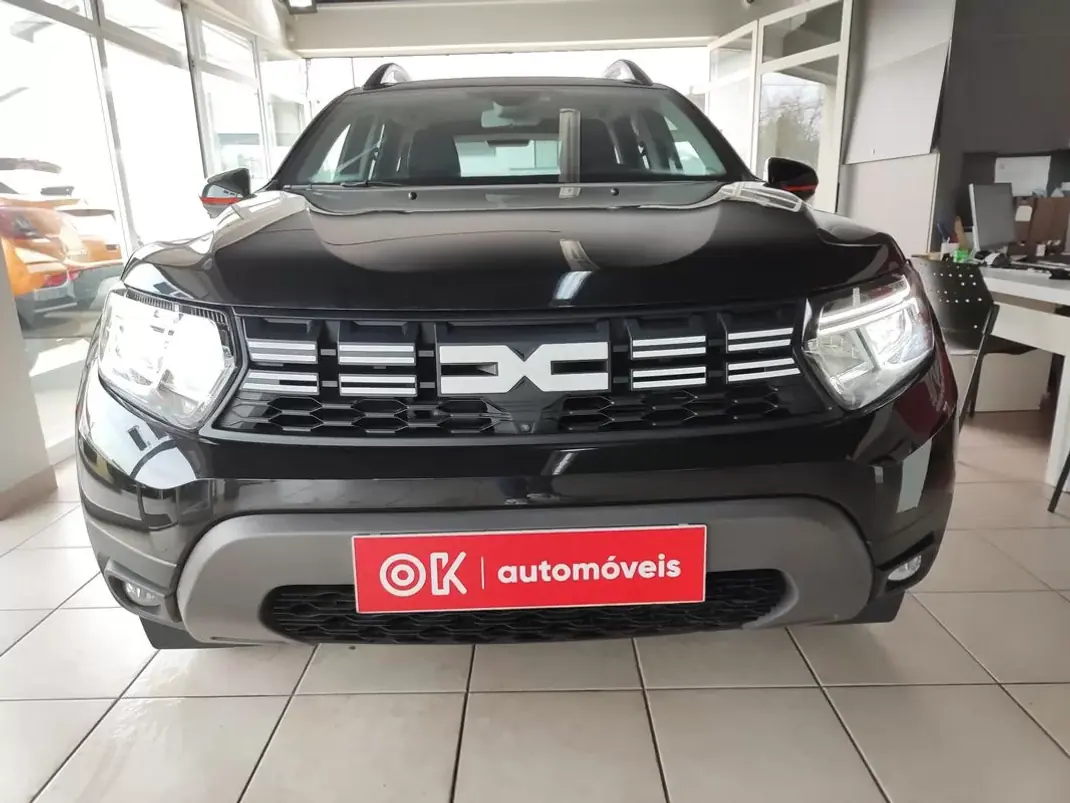 Dacia Duster 2023 - 16750 EUR, 65400 km - AUTO.MOTO.pt - 65400km - foto 3 de 35