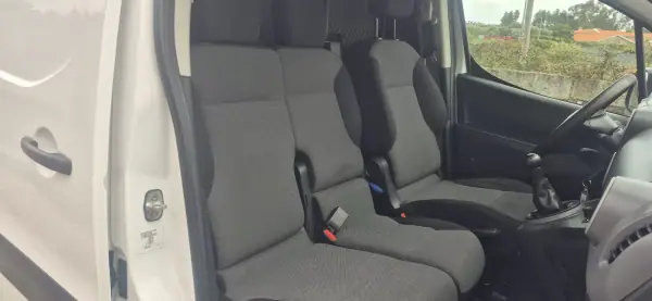 Citroën Berlingo 2018 - 11350 EUR, 138154 km - 138154km - foto 15 de 19