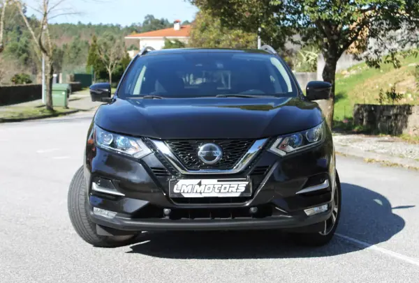 Nissan Qashqai 2018 - 19990 EUR, 87000 km - AUTO.MOTO.pt - 87000km - foto 3 de 37
