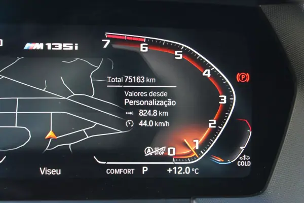 BMW 135 2020 - 39000 EUR, 75000 km - AUTO.MOTO.pt - 75000km - foto 36 de 37