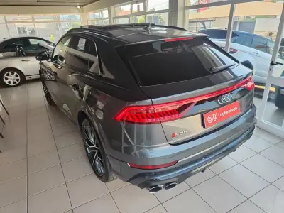 Audi SQ8 2020 - 81500 EUR, 141000 km - AUTO.MOTO.pt - 141000km - foto 8 de 37