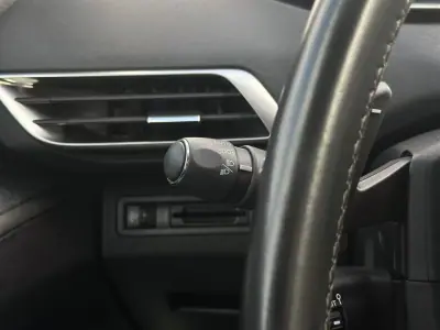 Peugeot 3008 2019 - 15990 EUR, 97900 km - AUTO.MOTO.pt - 97900km - foto 26 de 31