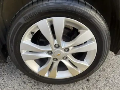 Chevrolet Cruze 2013 - 6800 EUR, 166000 km - AUTO.MOTO.pt - 166000km - foto 28 de 31