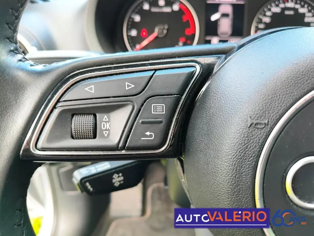 Audi A3 Sportback 2019 - 18950 EUR, 88596 km - AUTO.MOTO.pt - 88596km - foto 15 de 34