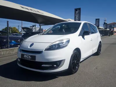 Renault Grand Scénic 2012 - 9500 EUR, 229000 km - AUTO.MOTO.pt - 229000km - foto 3 de 37