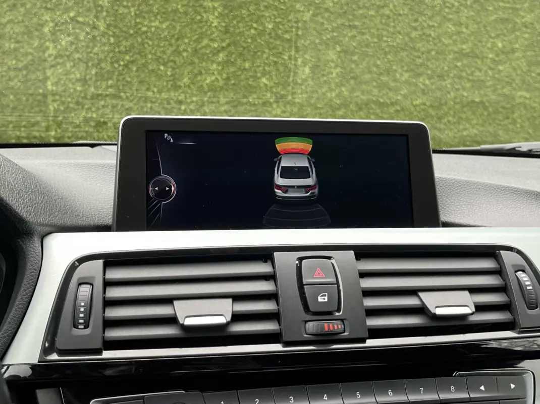 BMW 420 2013 - 22250 EUR, 222000 km - AUTO.MOTO.pt - 222000km - foto 19 de 36