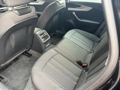 Audi A4 Avant 2019 - 24900 EUR, 91315 km - AUTO.MOTO.pt - 91315km - foto 20 de 21