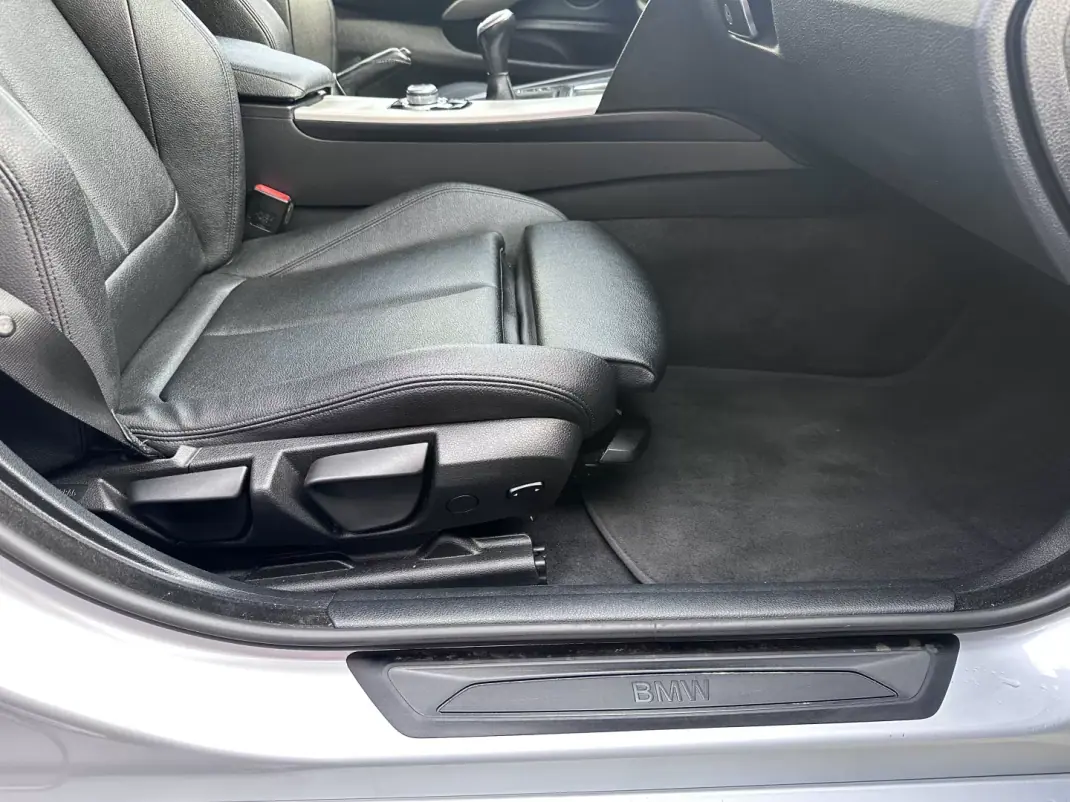 BMW 418 Gran Coupé 2016 - 17500 EUR, 190000 km - AUTO.MOTO.pt - 190000km - foto 49 de 52