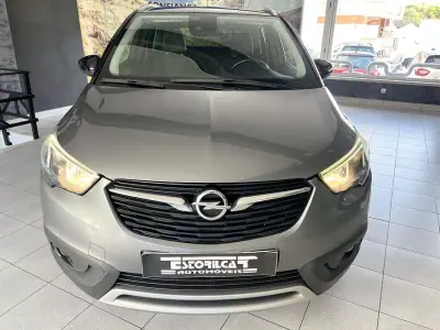 Opel Crossland X 2018 — foto 5 de 22