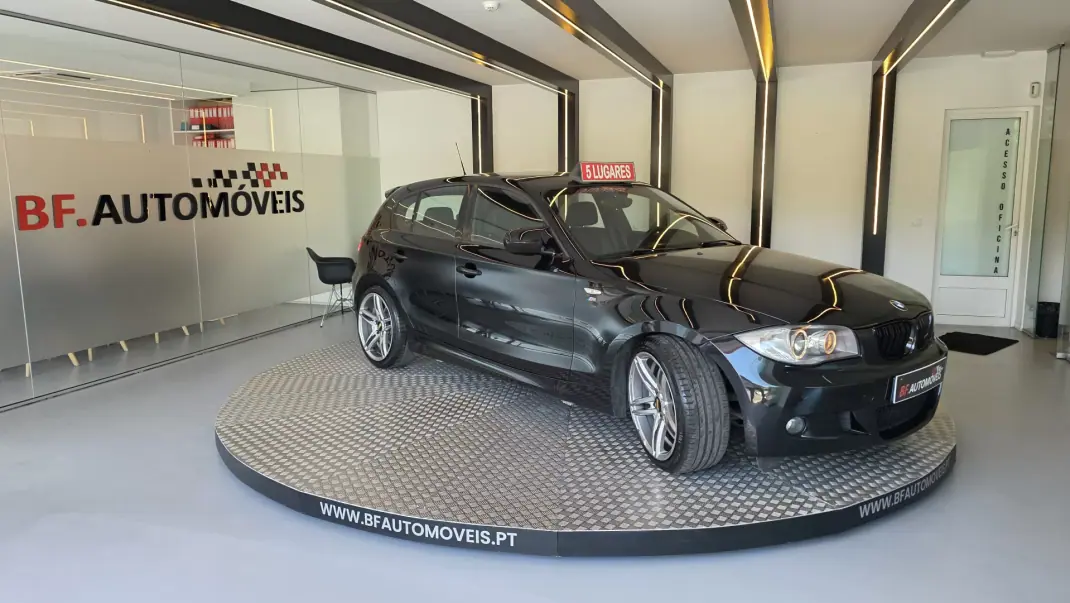 BMW 116 2010 - 6900 EUR, 207907 km - AUTO.MOTO.pt - 207907km - foto 5 de 51