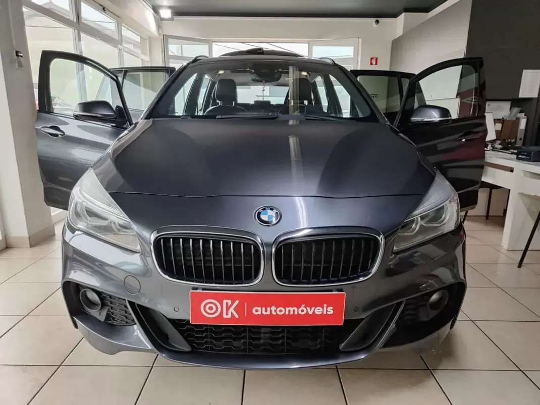 BMW 218 Gran Tourer 2015 - 17250 EUR, 190800 km - AUTO.MOTO.pt - 190800km - foto 18 de 35