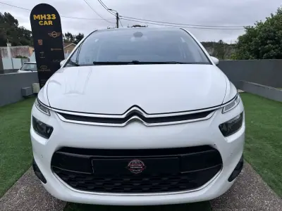 Citroën C4 Picasso 2015 - 9250 EUR, 160000 km - AUTO.MOTO.pt - 160000km - foto 7 de 68