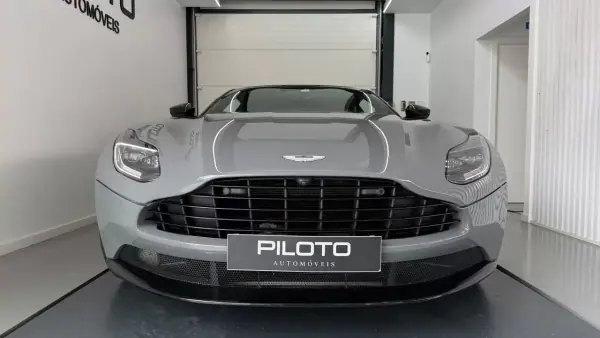 Aston Martin DB11 Coupé V8 Auto 2020 Petrol