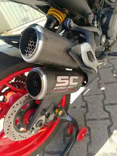 Ducati Monster 937 SP 2021 - 8375 EUR, 30000 km - AUTO.MOTO.pt - 30000km - foto 4 de 11