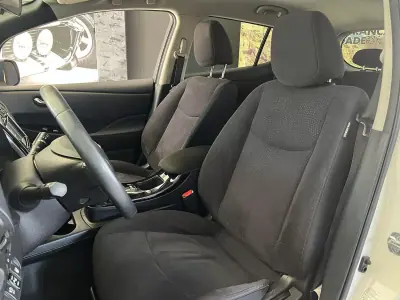 Nissan Leaf 2016 - 7800 EUR, 32548 km - 32548km - foto 6 de 20