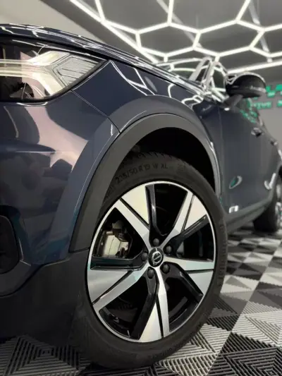Volvo XC 40 2021 - 25000 EUR, 159000 km - AUTO.MOTO.pt - 159000km - foto 3 de 21