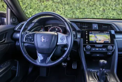 Honda Civic 2019 - 22900 EUR, 75000 km - 75000km - foto 14 de 18