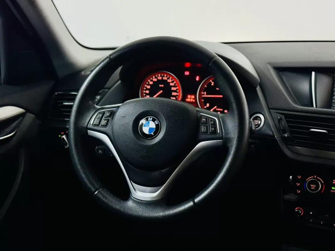 BMW X1 2014 - 15750 EUR, 96000 km - AUTO.MOTO.pt - 96000km - foto 32 de 58