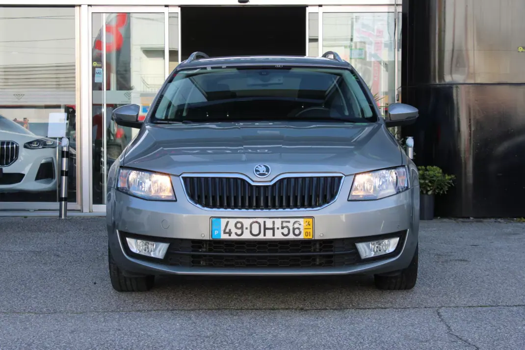 Skoda Octavia Break 2014 - 7900 EUR, 121413 km - AUTO.MOTO.pt - 121413km - foto 24 de 25