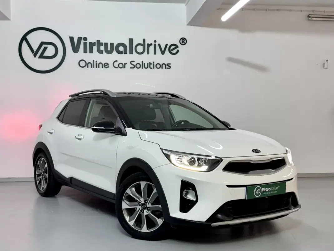 Kia Stonic 2019 - 15750 EUR, 68000 km - AUTO.MOTO.pt - 68000km - foto 3 de 60