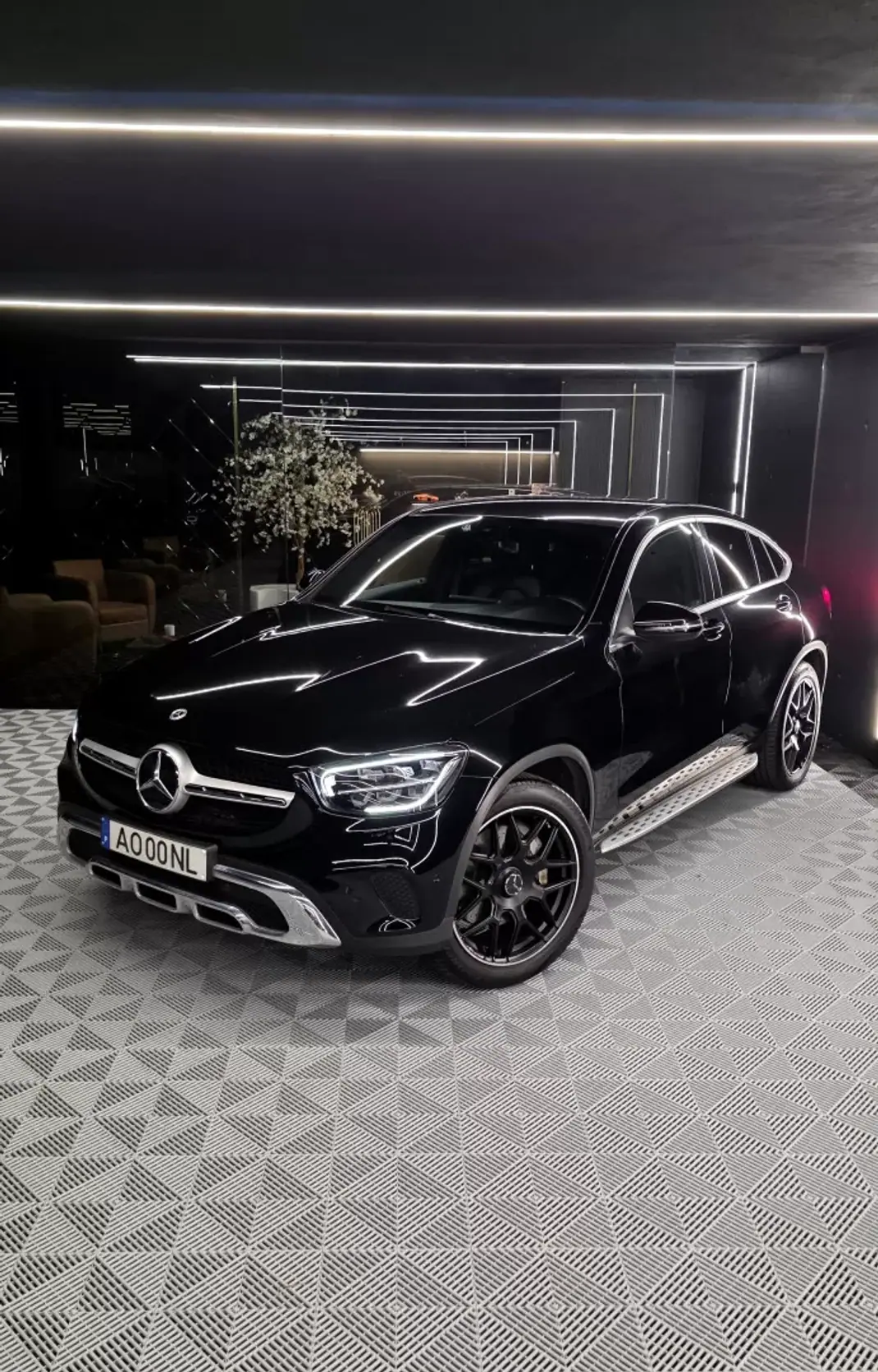 Mercedes-Benz GLC 300 2022 - 48900 EUR, 86000 km - AUTO.MOTO.pt - 86000km - foto 2 de 21