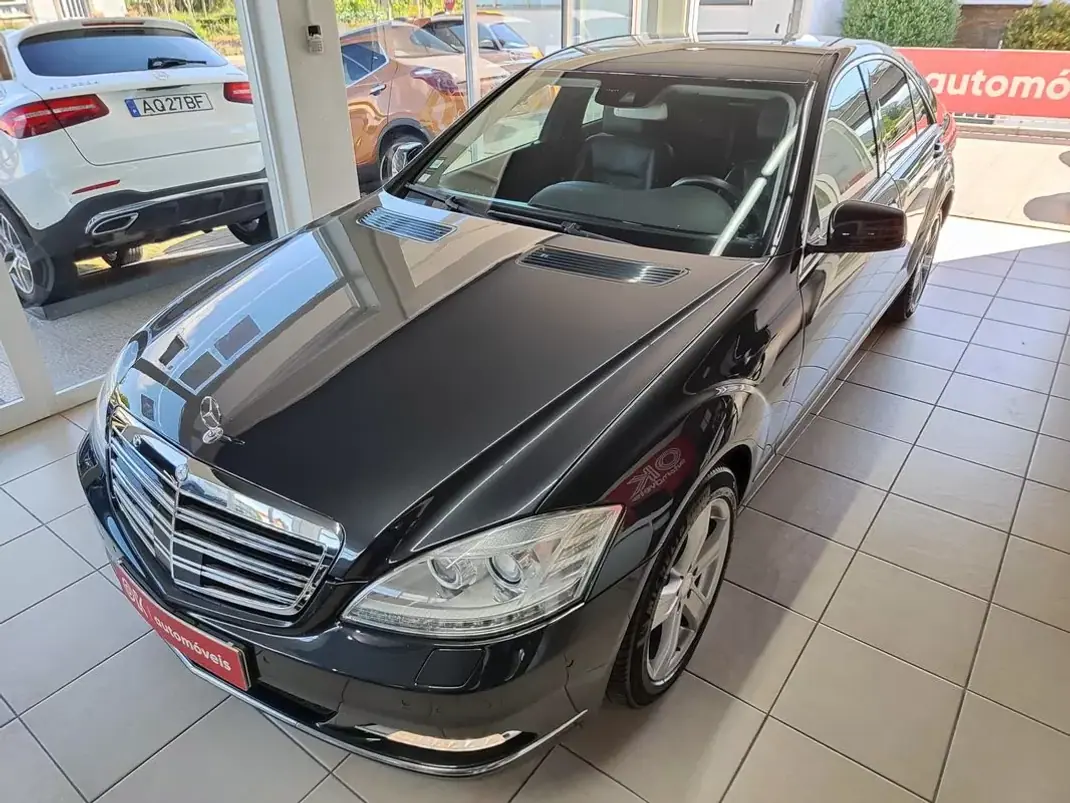 Mercedes-Benz S 350 2012 - 12950 EUR, 380000 km - AUTO.MOTO.pt - 380000km - foto 6 de 37