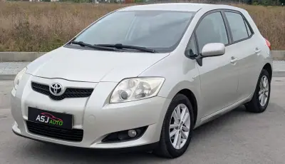 Toyota Auris 2009 - 4750 EUR, 291081 km - 291081km - foto 1 de 17