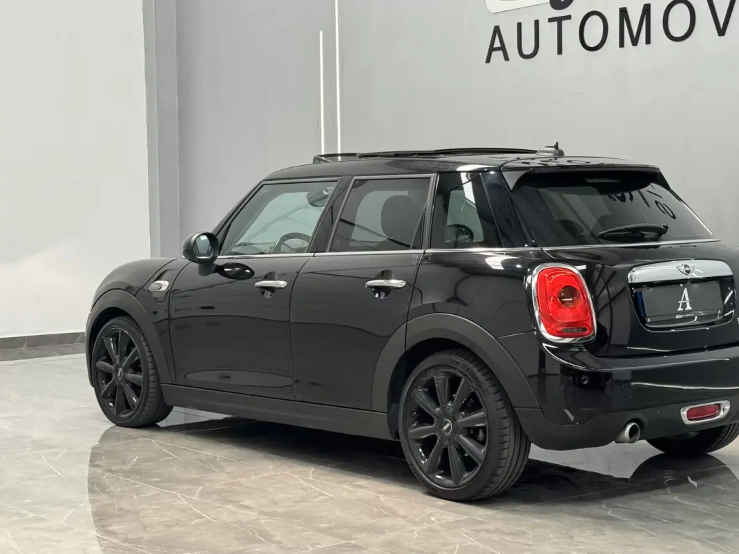 MINI 5 Portas 2016 - 15890 EUR, 167000 km - 167000km - foto 8 de 34