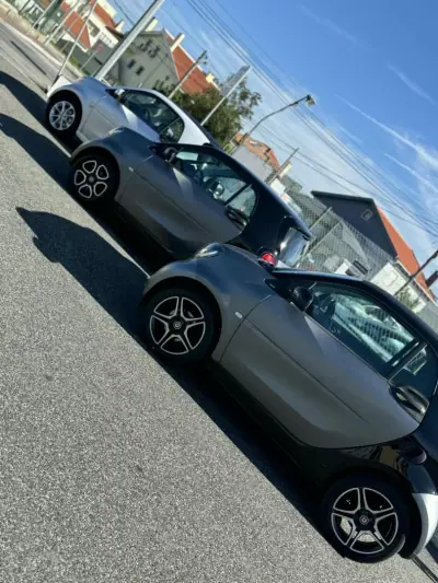 Smart Fortwo Cabrio 2013 - 8480 EUR, 75000 km - AUTO.MOTO.pt - 75000km - foto 18 de 18