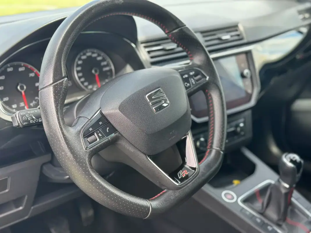 SEAT Ibiza 2017 - 17490 EUR, 95883 km - 95883km - foto 18 de 19