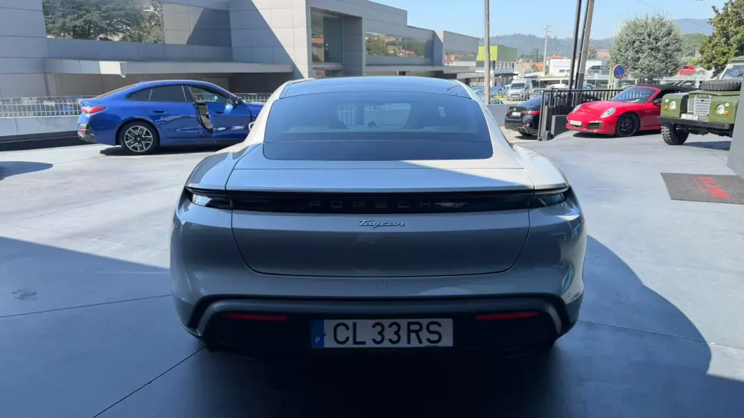 Porsche Taycan 2021 - 54900 EUR, 136000 km - 136000km - foto 7 de 15