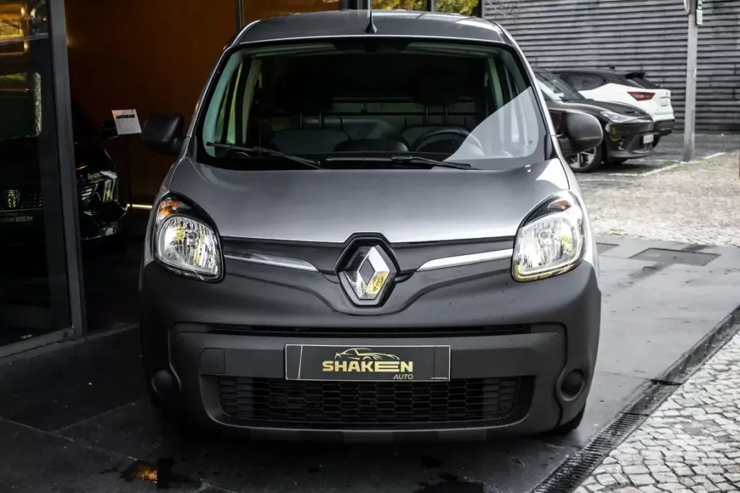 Renault Kangoo E-Tech Confort 2021 - 10900 EUR, 34967 km - AUTO.MOTO.pt - 34967km - foto 7 de 28
