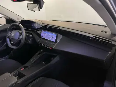 Peugeot 308 SW 2022 - 16950 EUR, 103000 km - AUTO.MOTO.pt - 103000km - foto 15 de 32