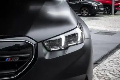 BMW M5 2024 - 139990 EUR, 38594 km - AUTO.MOTO.pt - 38594km - foto 8 de 55
