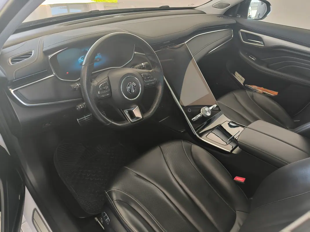 MG Marvel R 2022 - 30000 EUR, 51200 km - AUTO.MOTO.pt - 51200km - foto 8 de 12