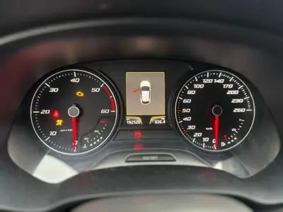 SEAT Leon 2014 - 14900 EUR, 192520 km - AUTO.MOTO.pt - 192520km - foto 3 de 18