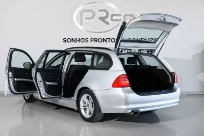 BMW 318 2011 — foto 6 de 31