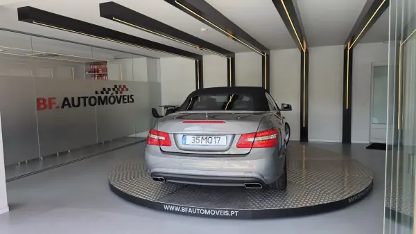 Mercedes-Benz E 250 2012 - 18900 EUR, 138289 km - 138289km - foto 18 de 61
