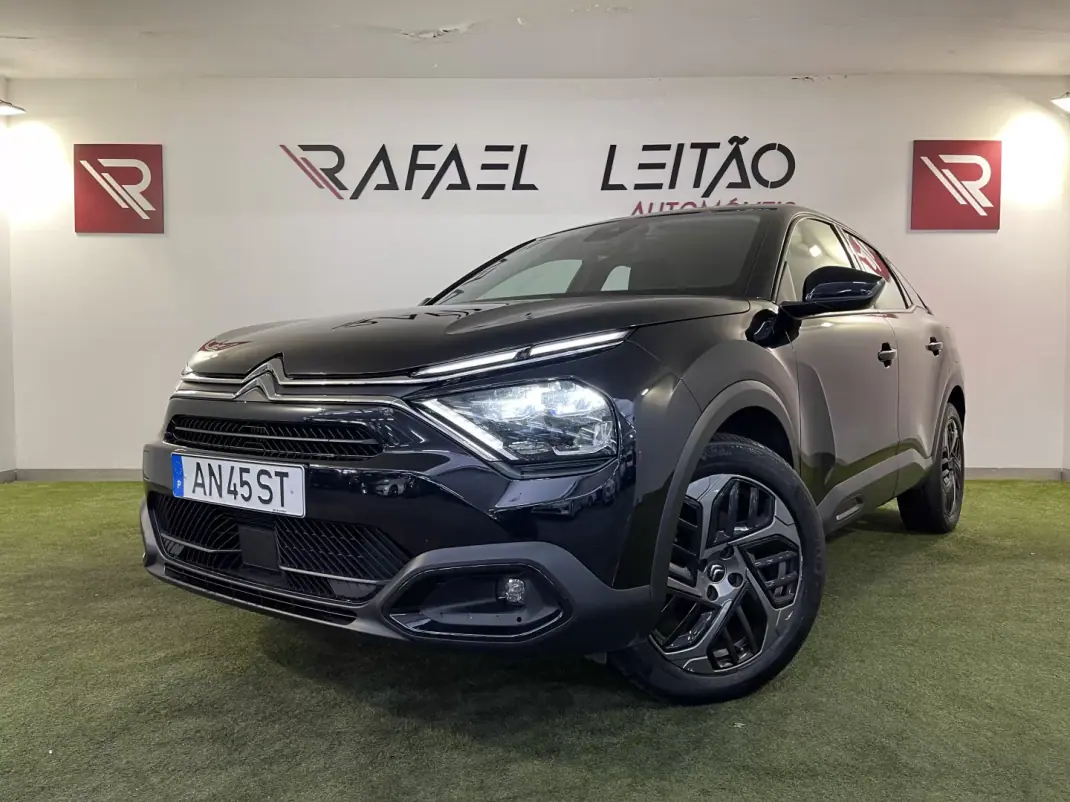Citroën C4 2022 - 16500 EUR, 78000 km - AUTO.MOTO.pt - 78000km - foto 1 de 31
