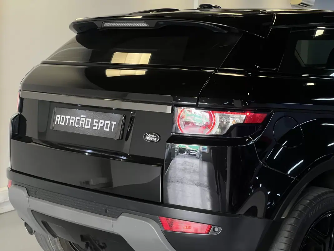 Land Rover Range Rover Evoque 2012 - 17990 EUR, 235000 km - 235000km - foto 24 de 51