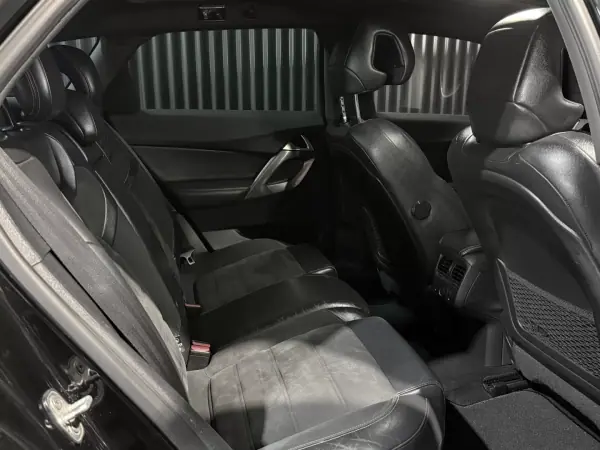 Citroën DS5 2014 - 12499 EUR, 165000 km - AUTO.MOTO.pt - 165000km - foto 22 de 30