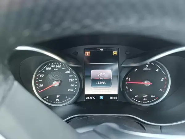 Mercedes-Benz C 220 2015 - 29500 EUR, 156000 km - AUTO.MOTO.pt - 156000km - foto 11 de 11