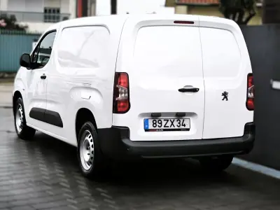 Peugeot Partner 1.5 BlueHDI Longa c/Barras Tejadilho 2020 - 13950 EUR, 114372 km - AUTO.MOTO.pt - 114372km - foto 2 de 44