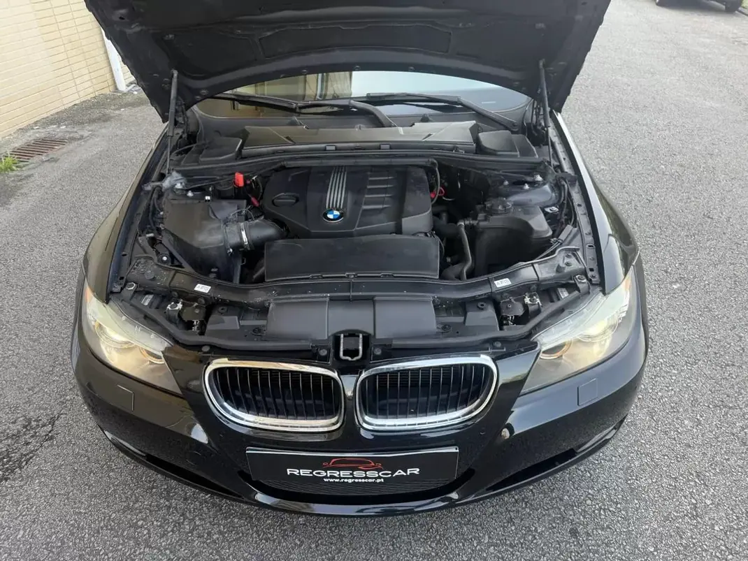 BMW 316 2010 - 8990 EUR, 215000 km - AUTO.MOTO.pt - 215000km - foto 27 de 27