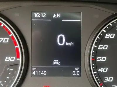 SEAT Ibiza 2020 - 12500 EUR, 41149 km - AUTO.MOTO.pt - 41149km - foto 7 de 41